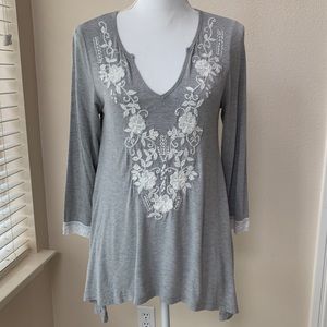 NWOT Caite Anthro Embroidered Tunic 3/4 Sleeve M